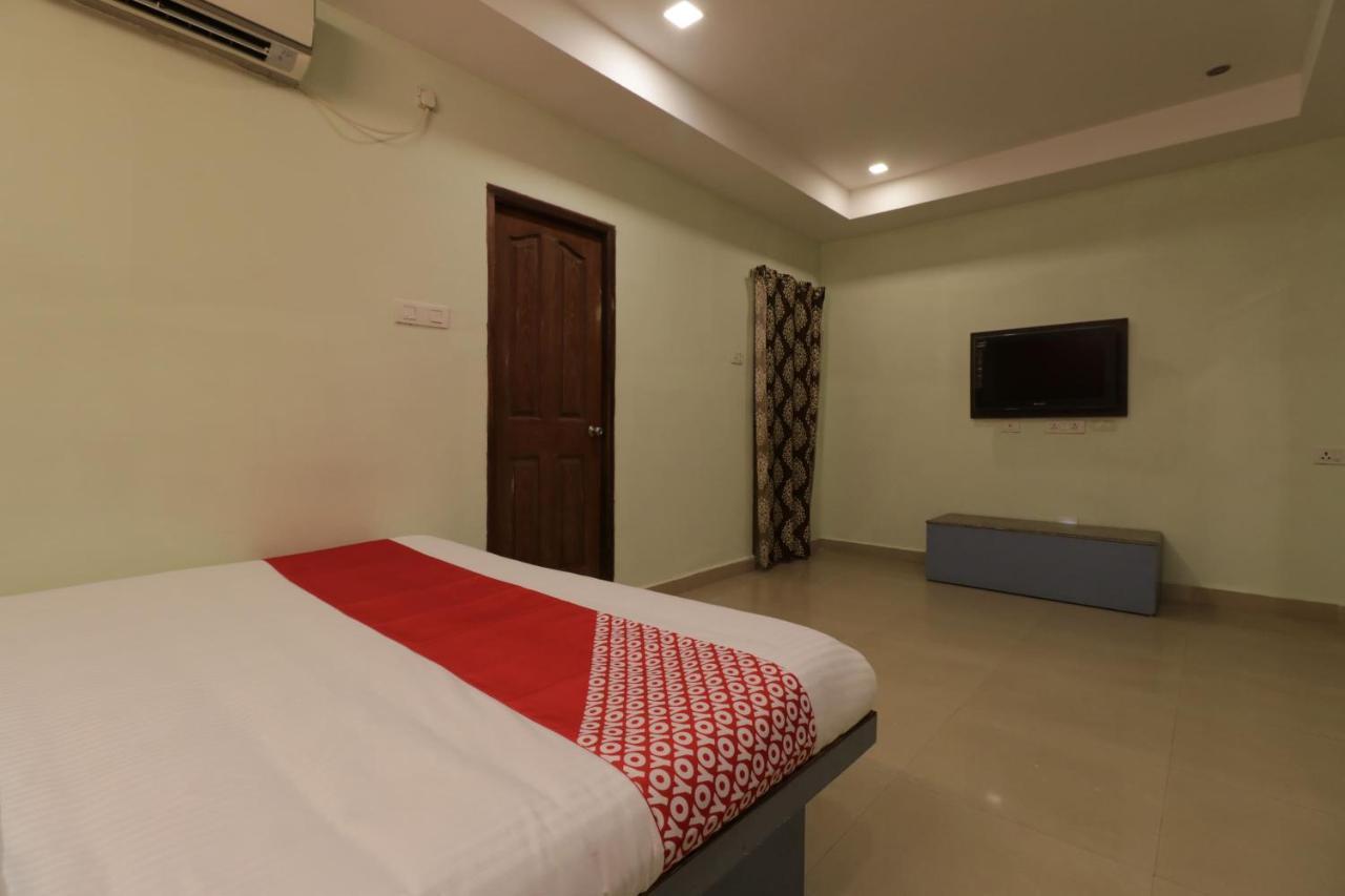 OYO 29259 Hotel Rama Royal Nellore Bagian luar foto